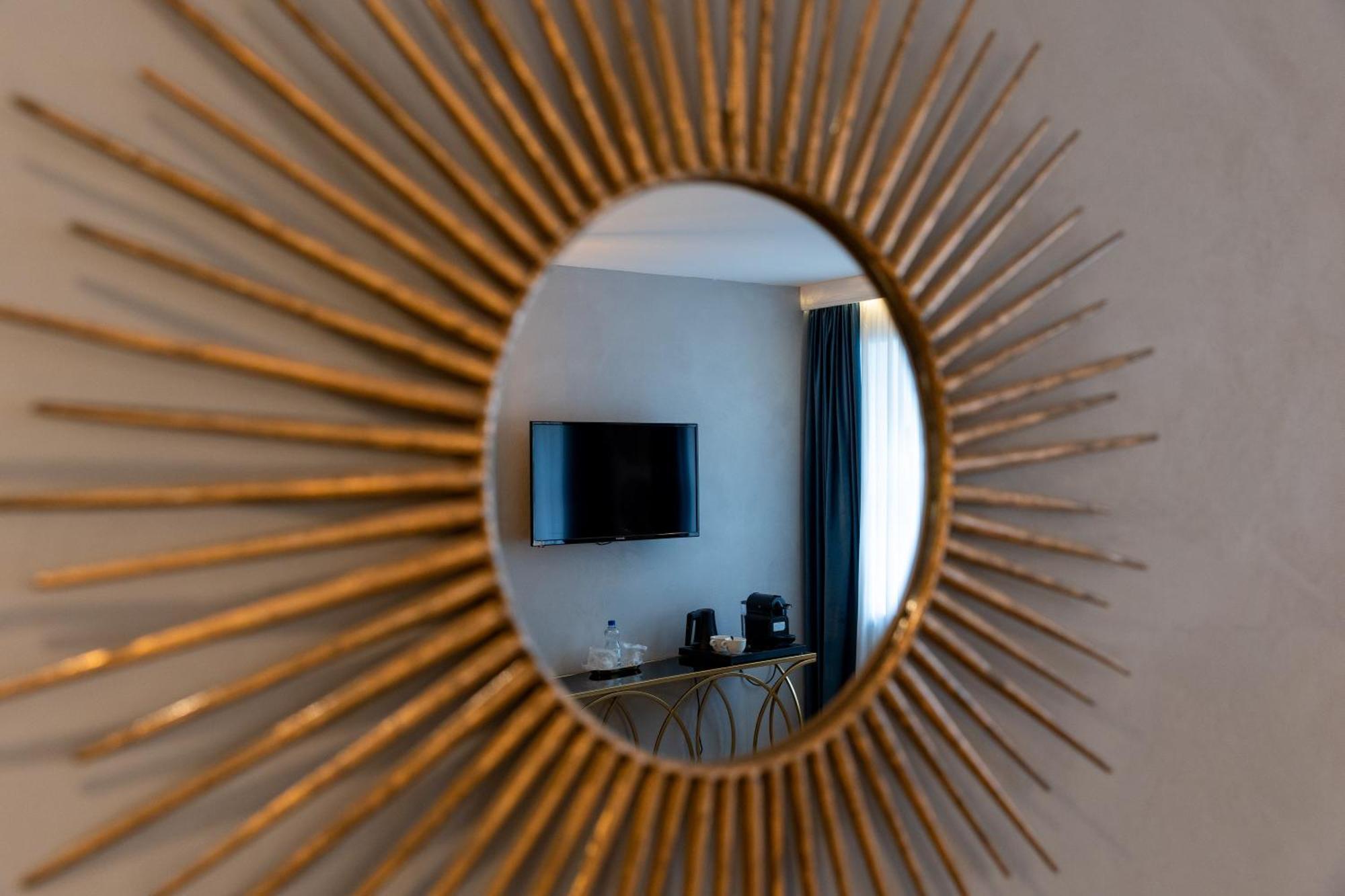 Lumiere House Sibiu Hotell Exteriör bild